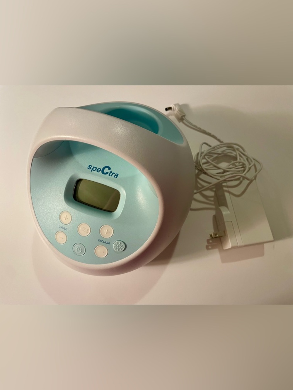 Spectra S1 Plus Rechargeable Pump — Great Condition, Charger Included